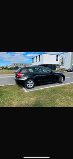 BMW 118i automatisch, Auto's, Automaat, Stof, Zwart, Zwart