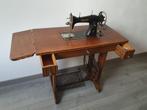 Antieke naaimachine Pfaff, Ophalen