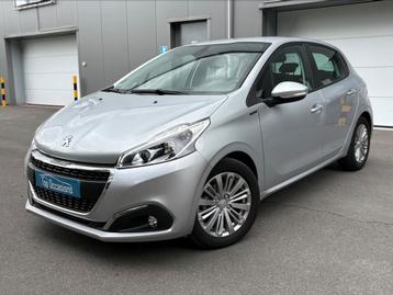 Peugeot 208 Signature 1.2i 2018 met 033.000KM Carplay beschikbaar voor biedingen