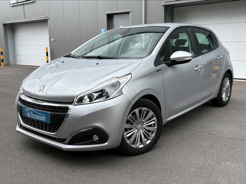 Peugeot 208 Signature 1.2i 2018 met 033.000KM Carplay, Auto's, Peugeot, Bedrijf, Te koop, ABS, Adaptieve lichten, Airbags, Airconditioning