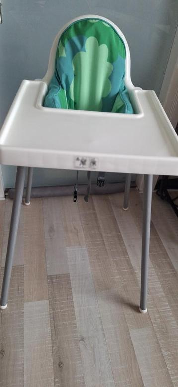 Baby&kindereetstoel beschikbaar voor biedingen