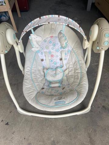 balancelle électrique pour bébé beschikbaar voor biedingen