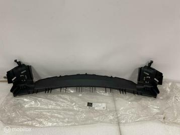 Bumpergeleider Voor Mercedes A Klasse W176 NIEUW A1768851500 beschikbaar voor biedingen