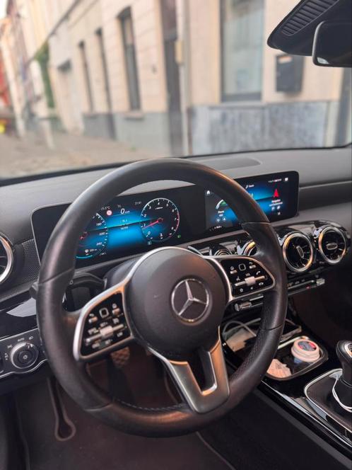 Mercedes-Benz A180 benzine - 2019 - 46799km - trekhaak, Auto's, Mercedes-Benz, Particulier, A-Klasse, ABS, Achteruitrijcamera
