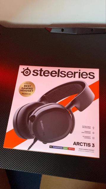 SteelSeries Arctis 3 Gameing Headset beschikbaar voor biedingen