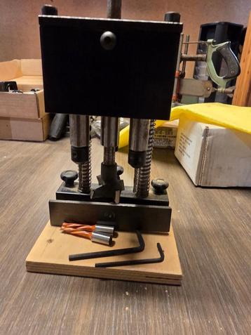 frezen machine  beschikbaar voor biedingen