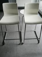 IKEA barkruk in wit en chroom (set van 2), Huis en Inrichting, Ophalen, Zo goed als nieuw, 60 tot 90 cm