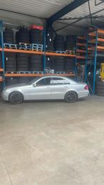 Mooie Mercedes e220 cdi 2002 automaat  gekeurd goor verkoop, Auto's, Automaat, Zwart, Leder, Particulier