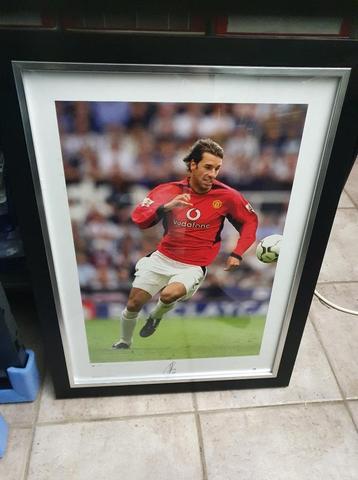 MANCHESTER UNITED   ITEMS  FOR SALE beschikbaar voor biedingen