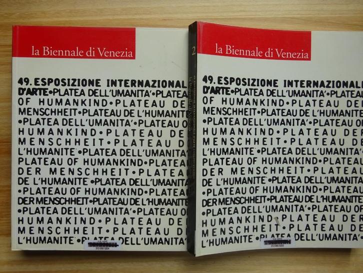 La Biennale di Venezia - English version - 2 tomes - 2001, Boeken, Kunst en Cultuur | Beeldend, Zo goed als nieuw, Schilder- en Tekenkunst