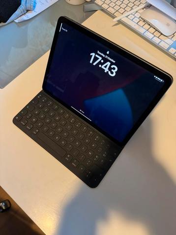 Ipad air 5de generatie + apple smart keyboard folio beschikbaar voor biedingen