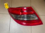 Linker achterlicht Mercedes C-klasse (2008) Sedan, Autos : Pièces & Accessoires, Éclairage, Enlèvement ou Envoi, Mercedes-Benz