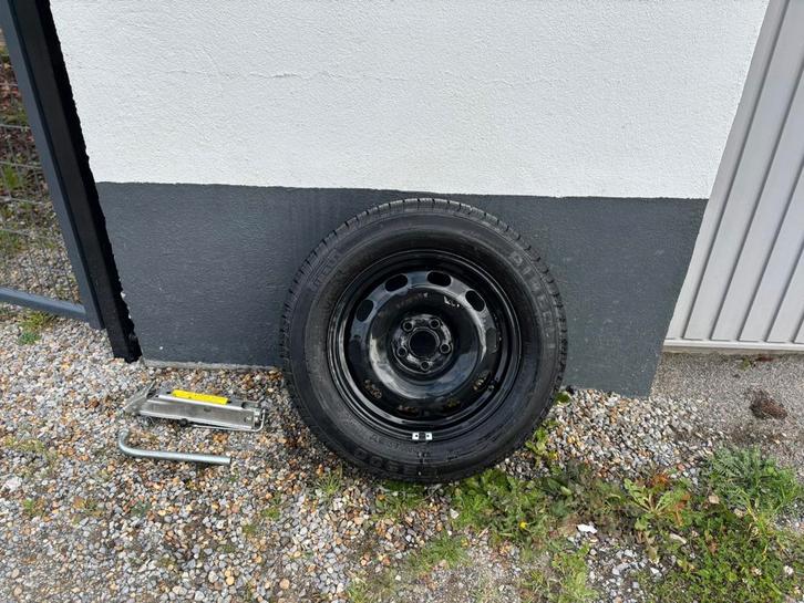 Reservewiel Vw, Audi, Seat, Skoda (195/65R15) nieuwe band, Auto-onderdelen, Overige Auto-onderdelen, Nieuw