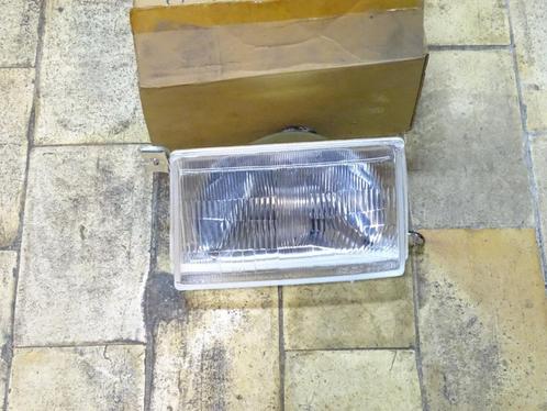 Koplamp Datsun Cherry N12 links en rechts nieuw, Auto-onderdelen, Verlichting, Nissan, Oldtimer onderdelen, Overige automerken