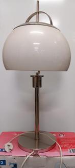 Vintage  lamp, Maison & Meubles, Lampes | Lampes de table, Enlèvement ou Envoi
