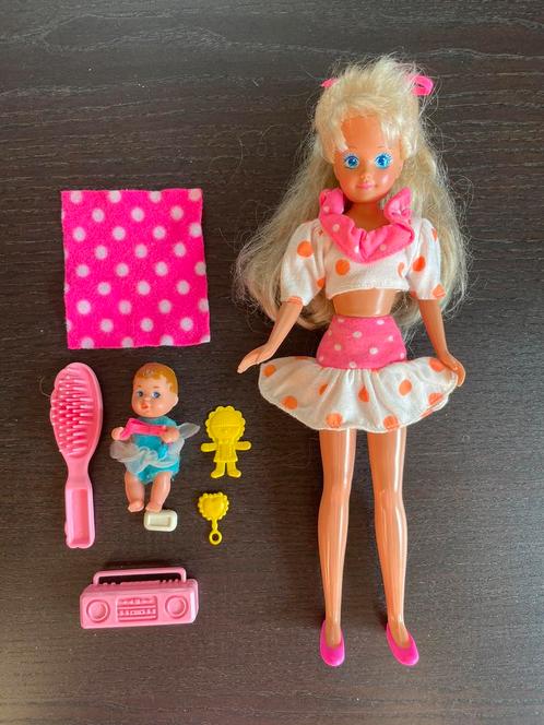 Babysitter skipper 1994 on sale