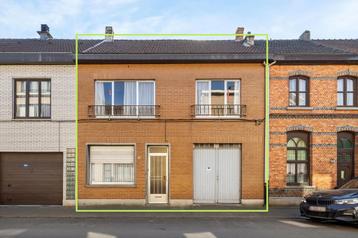 Huis te koop in Sint-Niklaas, 5 slpks, 5 pièces, Maison individuelle, 1061 kWh/m²/an, 159 m²