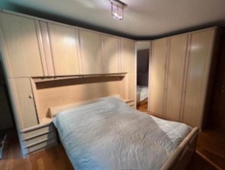 Slaapkamer, Huis en Inrichting, Slaapkamer | Complete slaapkamers, Zo goed als nieuw, Ophalen