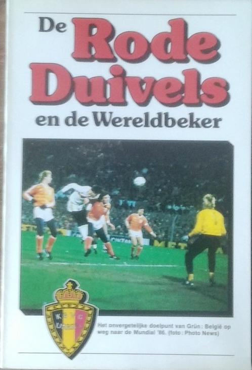 Lot 2  Sport Voetbal (15 boeken), Livres, Livres de sport, Enlèvement ou Envoi