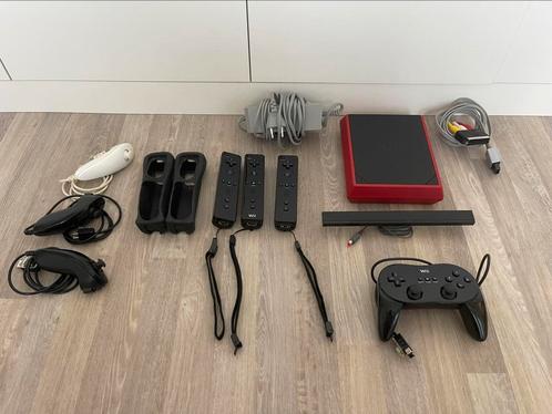 Wii complète avec manettes, jeux,…, Games en Spelcomputers, Spelcomputers | Nintendo Wii, Ophalen