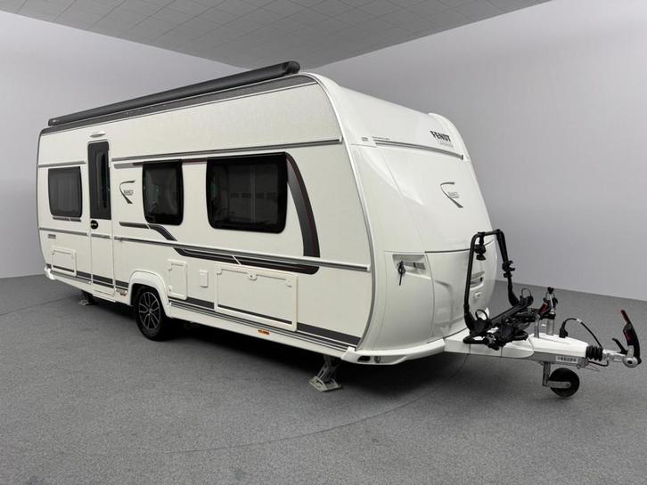 Fendt Bianco Selection 515 SG Blackline INCL. STALLING, Caravans en Kamperen, Caravans, tot en met 4, Rondzit, Fendt, 2 aparte bedden