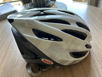 Bell Helm en Zwarte Helm vr koersfiets beschikbaar voor biedingen