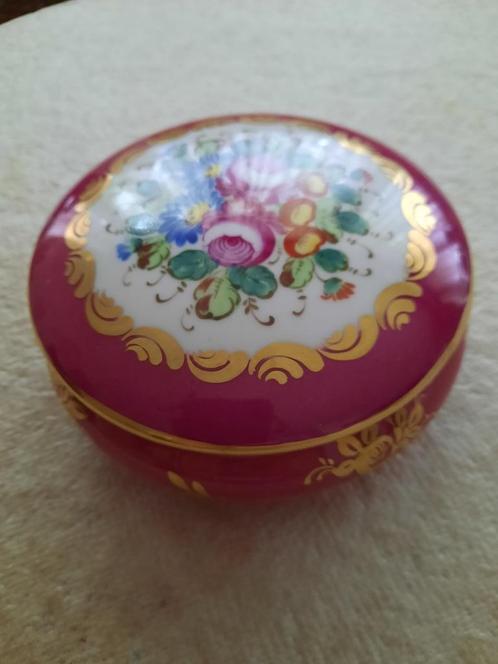 vintage ronde porseleinen bonbonnière, Antiek en Kunst, Antiek | Porselein, Ophalen of Verzenden