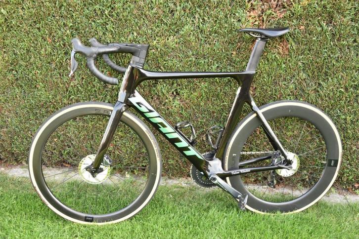 Wegens gezondheidsredenen verkoop ik mijn koersfiets, Fietsen en Brommers, Fietsen | Racefietsen, Zo goed als nieuw, Heren, Giant