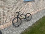 Yt dirt jumper, Fietsen en Brommers, Fietsen | Crossfietsen en BMX, Ophalen, Zo goed als nieuw
