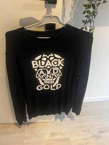 Black and gold pull nieuw beschikbaar voor biedingen