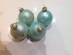 4 lichtblauwe glazen kerstballen met diamant, Ophalen of Verzenden, Zo goed als nieuw