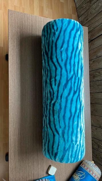 Yogakussen diameter 25/ 80 cm fluweel met trekhaak beschikbaar voor biedingen