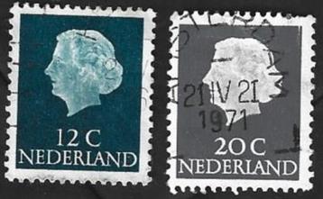 2 Postzegels Nederland 1954 Koningin Juliana 'En profil' beschikbaar voor biedingen