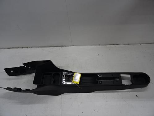 MIDDENCONSOLE Skoda Rapid Spaceback (01-2012/12-2019), Auto-onderdelen, Interieur en Bekleding, Skoda, Gebruikt