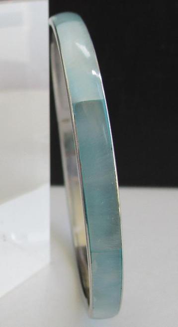 Armband AP-20: Turquoise Parelmoer – br.: 6,6 mm. 