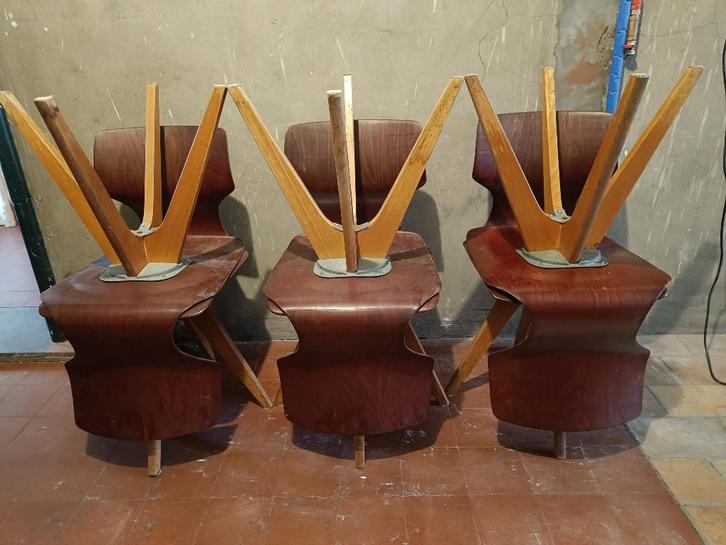 Vintage schoolstoelen, Antiquités & Art, Antiquités | Meubles | Chaises & Canapés, Enlèvement