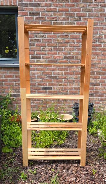 Pine plank (nieuw) beschikbaar voor biedingen