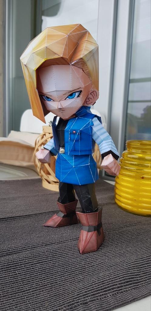 Figurines papercraft dragonball c18, Hobby en Vrije tijd, Modelbouw | Figuren en Diorama's, Zo goed als nieuw, Ophalen of Verzenden