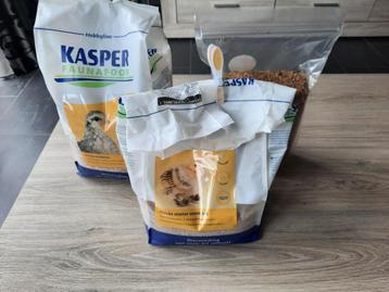 Meer dan 5 kg voeding voor kuikens beschikbaar voor biedingen