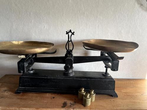 Oude bakkerijweegschaal, Elektronische apparatuur, Weegschalen, Ophalen
