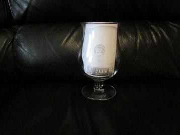 Duvel glas Daan zeldzame uitvoering in goede staat beschikbaar voor biedingen
