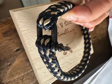 armband Pig&Hen beschikbaar voor biedingen