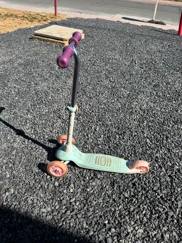 Scooter met 3 wielen  beschikbaar voor biedingen