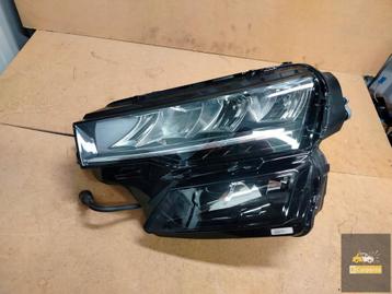 Skoda Karoq Lift LED-lamp links Ideaal beschikbaar voor biedingen