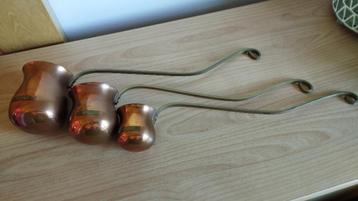 Louches alcool vintage  beschikbaar voor biedingen