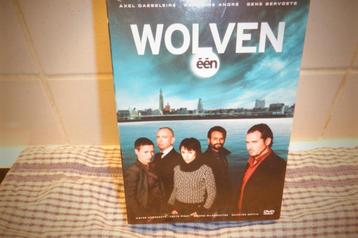 DVD Serie Wolven.(4DVD'S) beschikbaar voor biedingen
