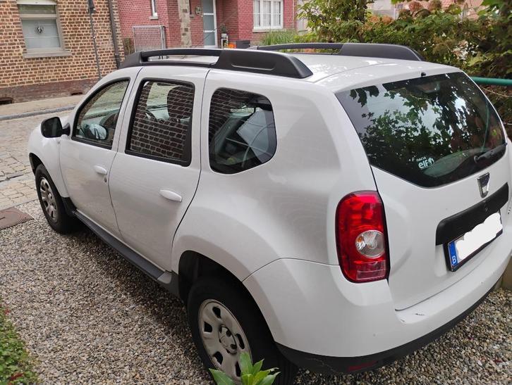 Dacia Duster 1.5 Dci 4x2 - 2011 - 235000 km, Auto's, Dacia, Particulier, Duster, Centrale vergrendeling, Dakrails, Elektrische ramen