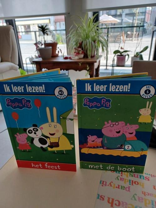 Ik leer lezen ! Peppa pig , het is feest ,en met de boot ,, Livres, Livres pour enfants | Jeunesse | Moins de 10 ans, Comme neuf