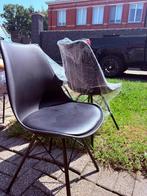 Zwarte stoelen - comfortabel, Huis en Inrichting, Stoelen, Ophalen, Zo goed als nieuw, Zwart, Metaal