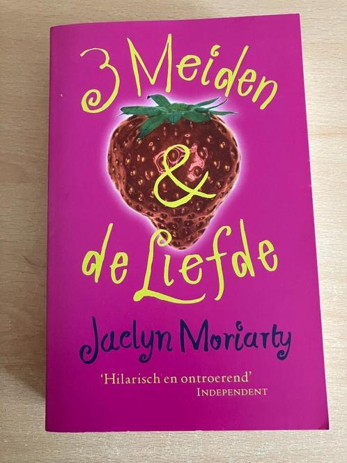 3 meiden en de liefde - Jaclyn Moriarty, Boeken, Kinderboeken | Jeugd | 13 jaar en ouder, Gelezen, Non-fictie, Ophalen of Verzenden